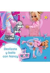 Muñeca Nancy Bailando con Patines