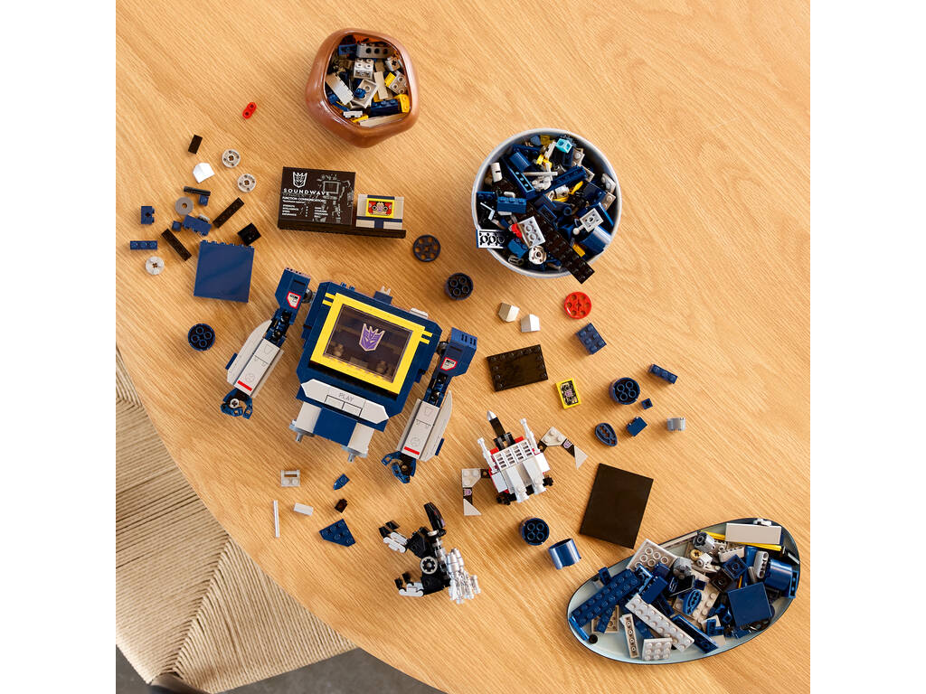 Lego Icons Transformers : Soundwave 2 en 1