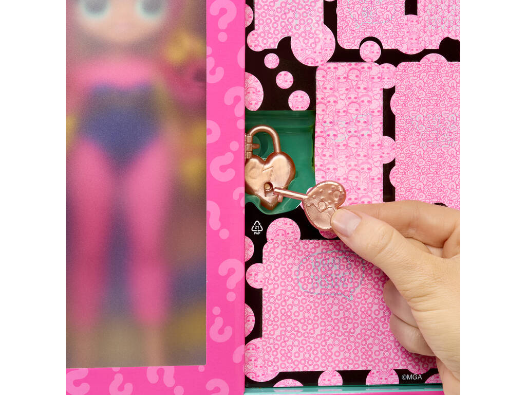 LOL Surprise OMG Eye Spy Series Poupée Sabrina Sky avec accessoires