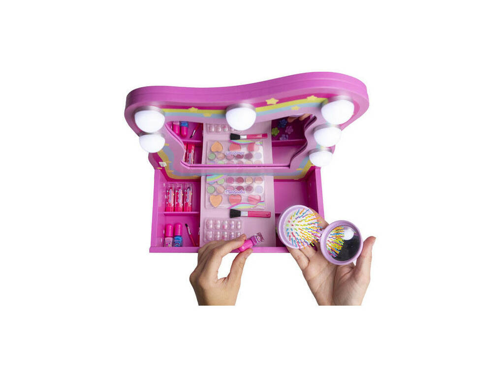 Martinelia Coiffeuse maquillage avec lumière et accessoires