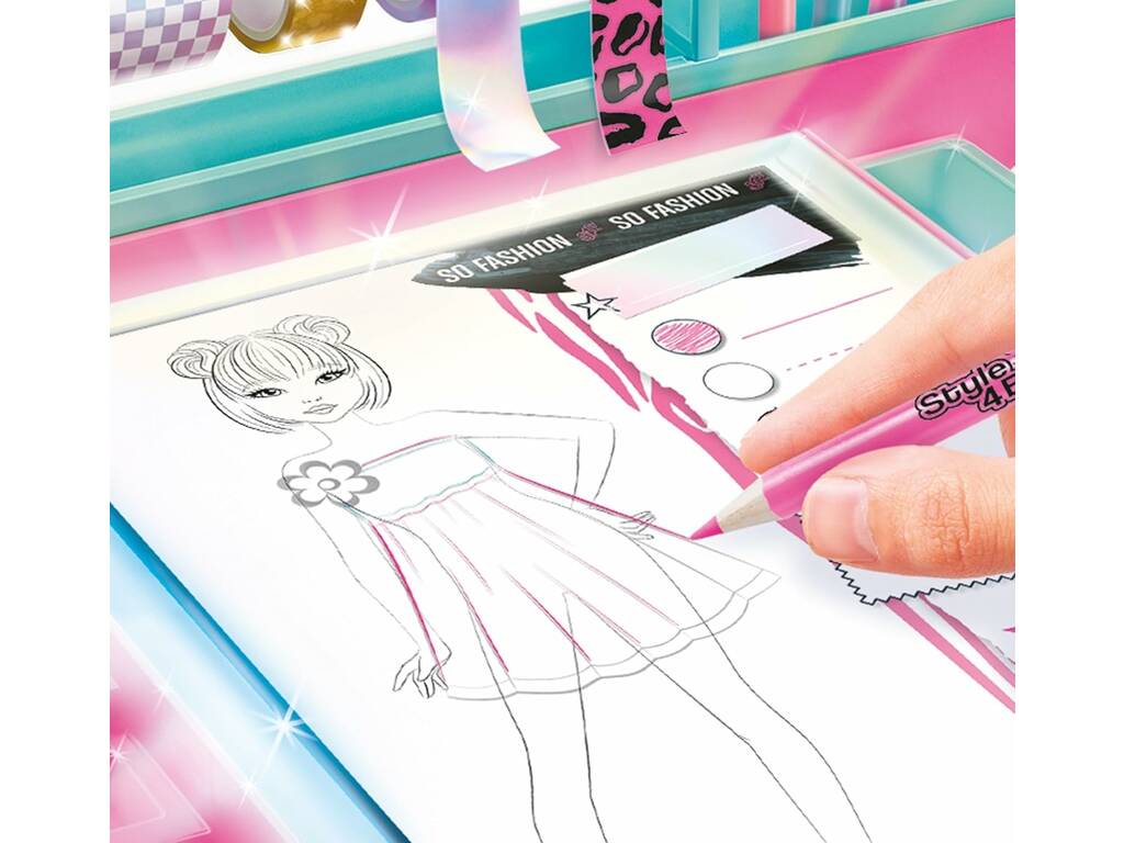 Style4Ever Estudio de Moda Luminoso